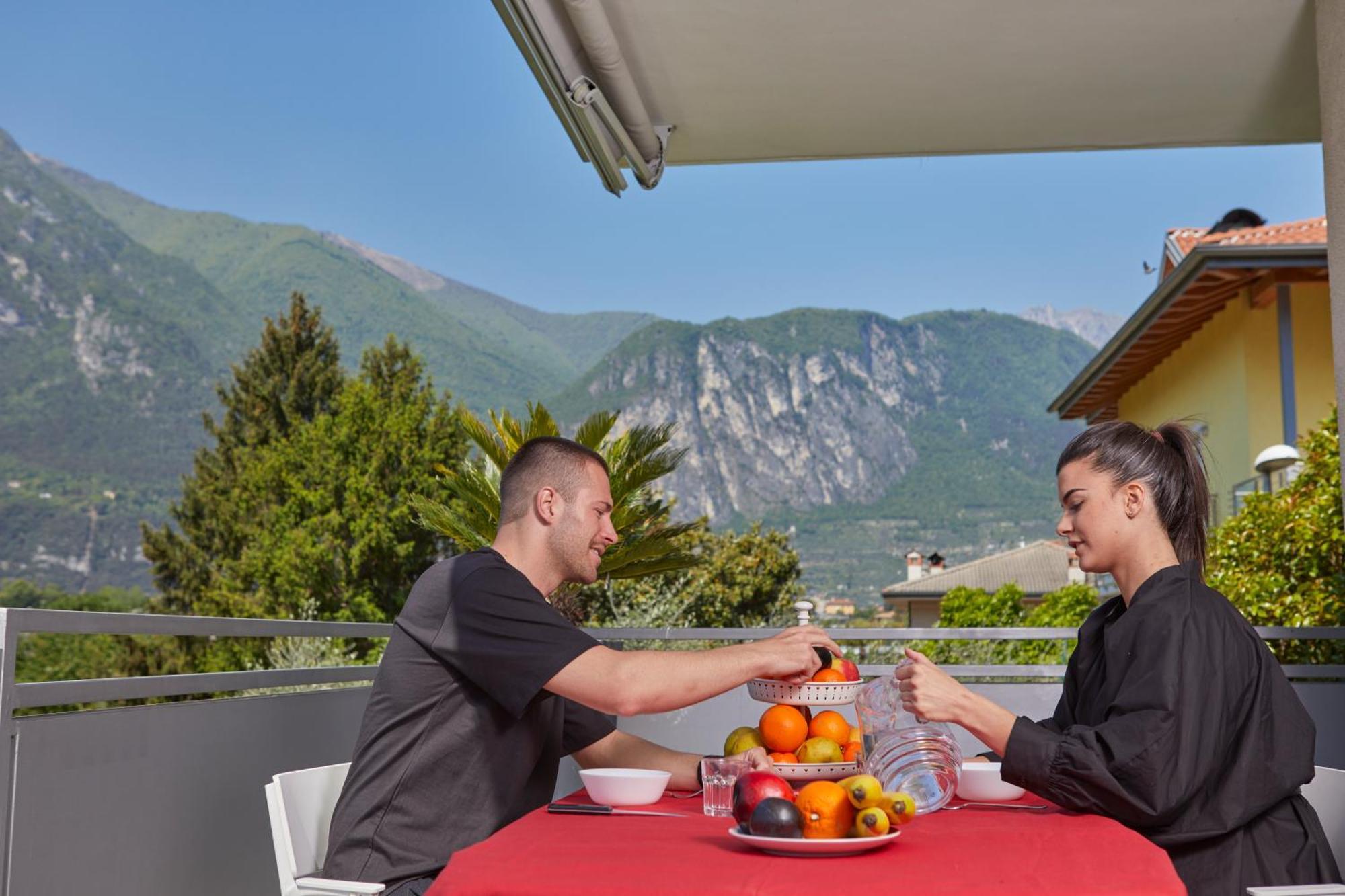 Appartamenti Sant'Alessandro Riva del Garda Exteriör bild